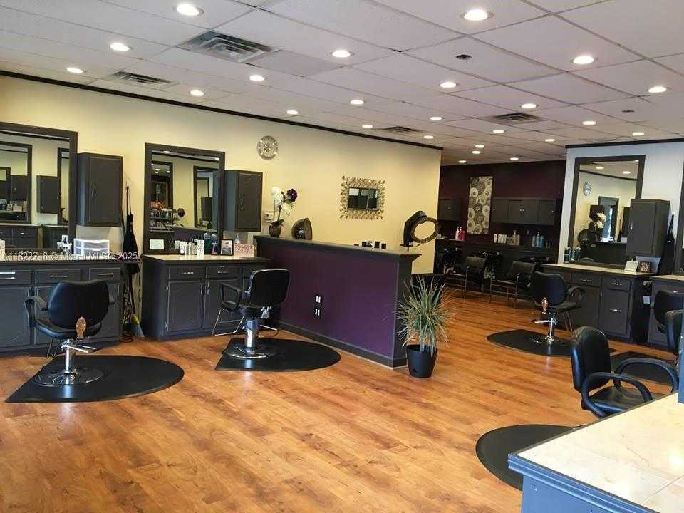 Small Image of 90 SOUTH WEST 3RD ST #4107, Miami Number 40
