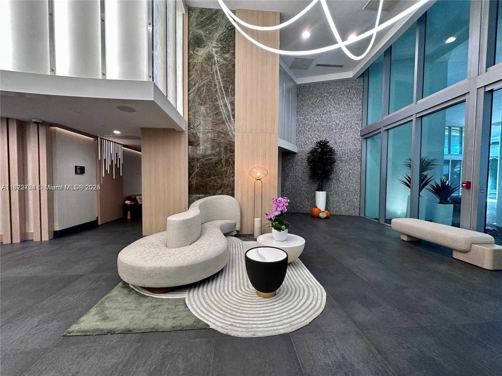 Small Image of 90 SOUTH WEST 3RD ST #1510, Miami Number 14