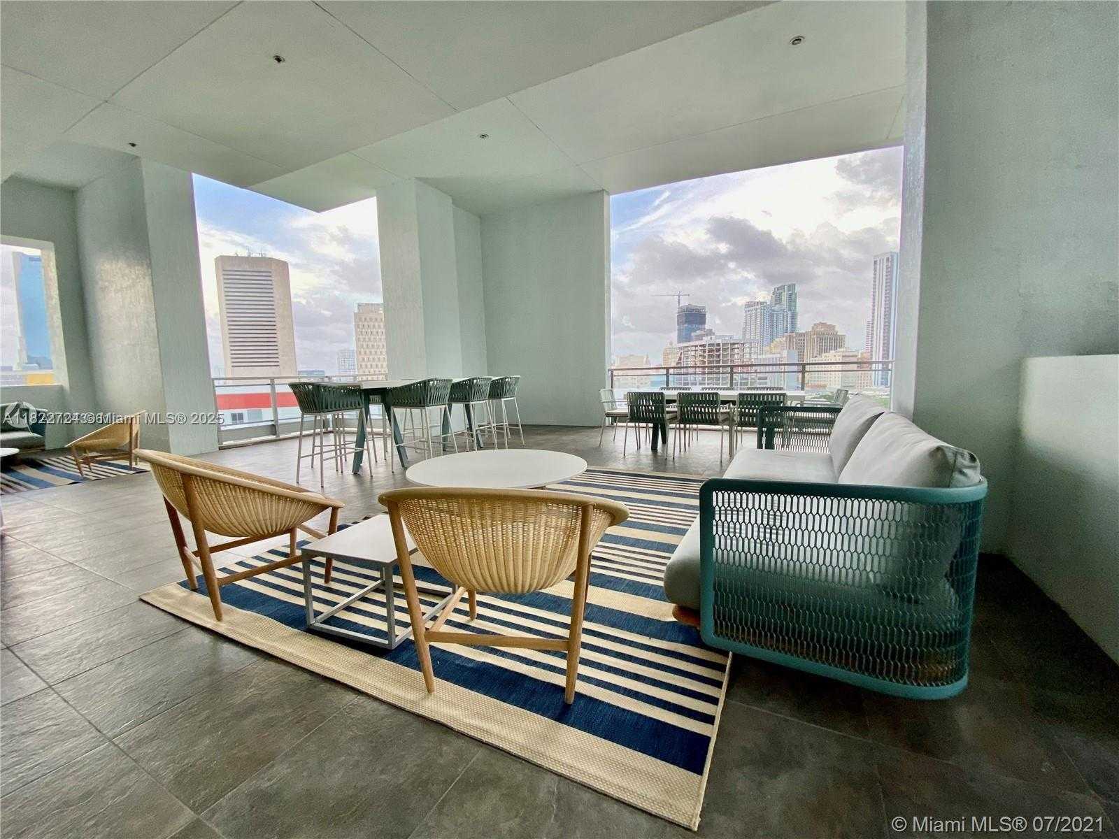 Small Image of 90 SOUTH WEST 3RD ST #1510, Miami Number 27