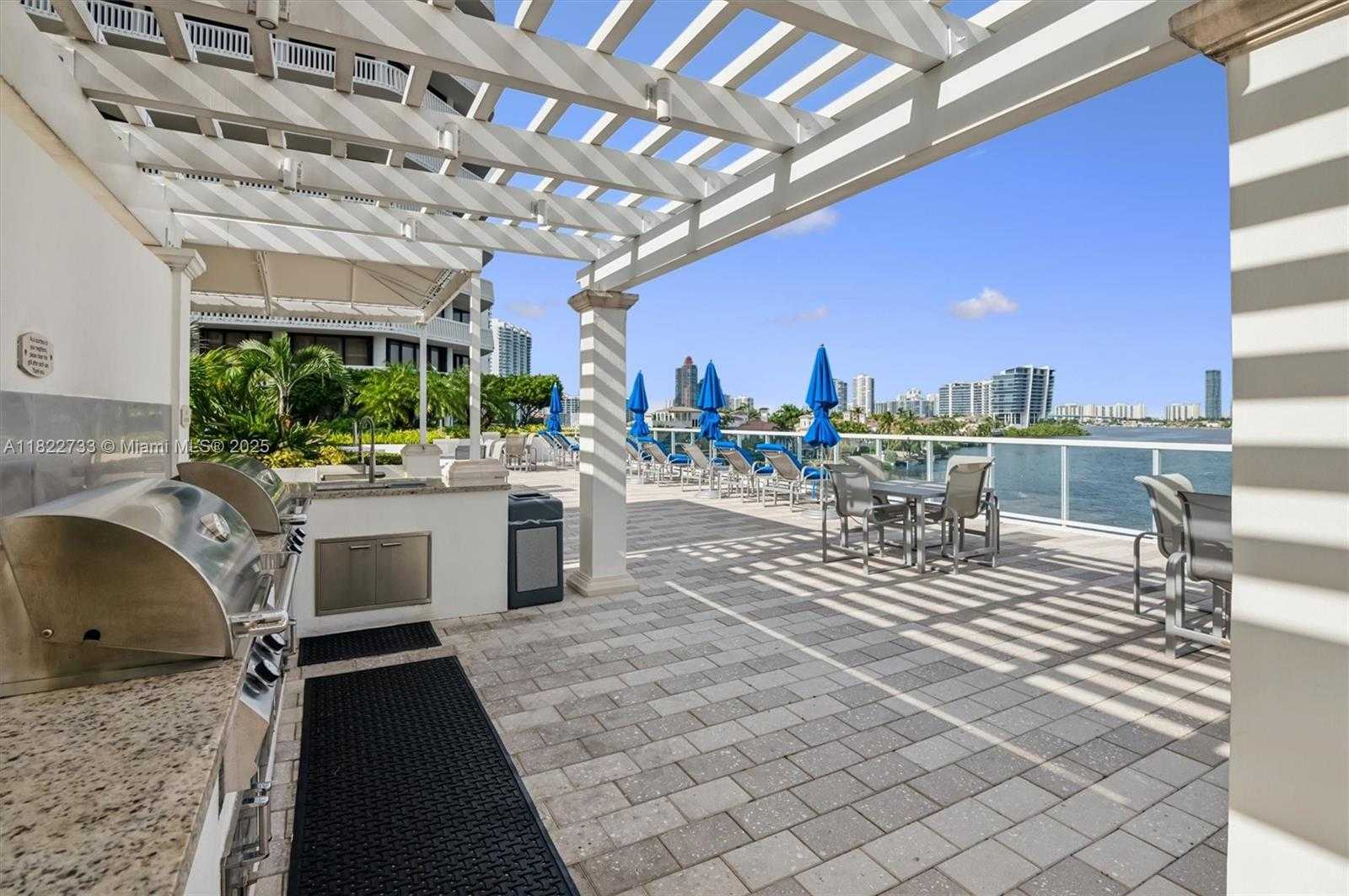 Small Image of 3000 ISLAND BLVD #2404, Aventura Number 20