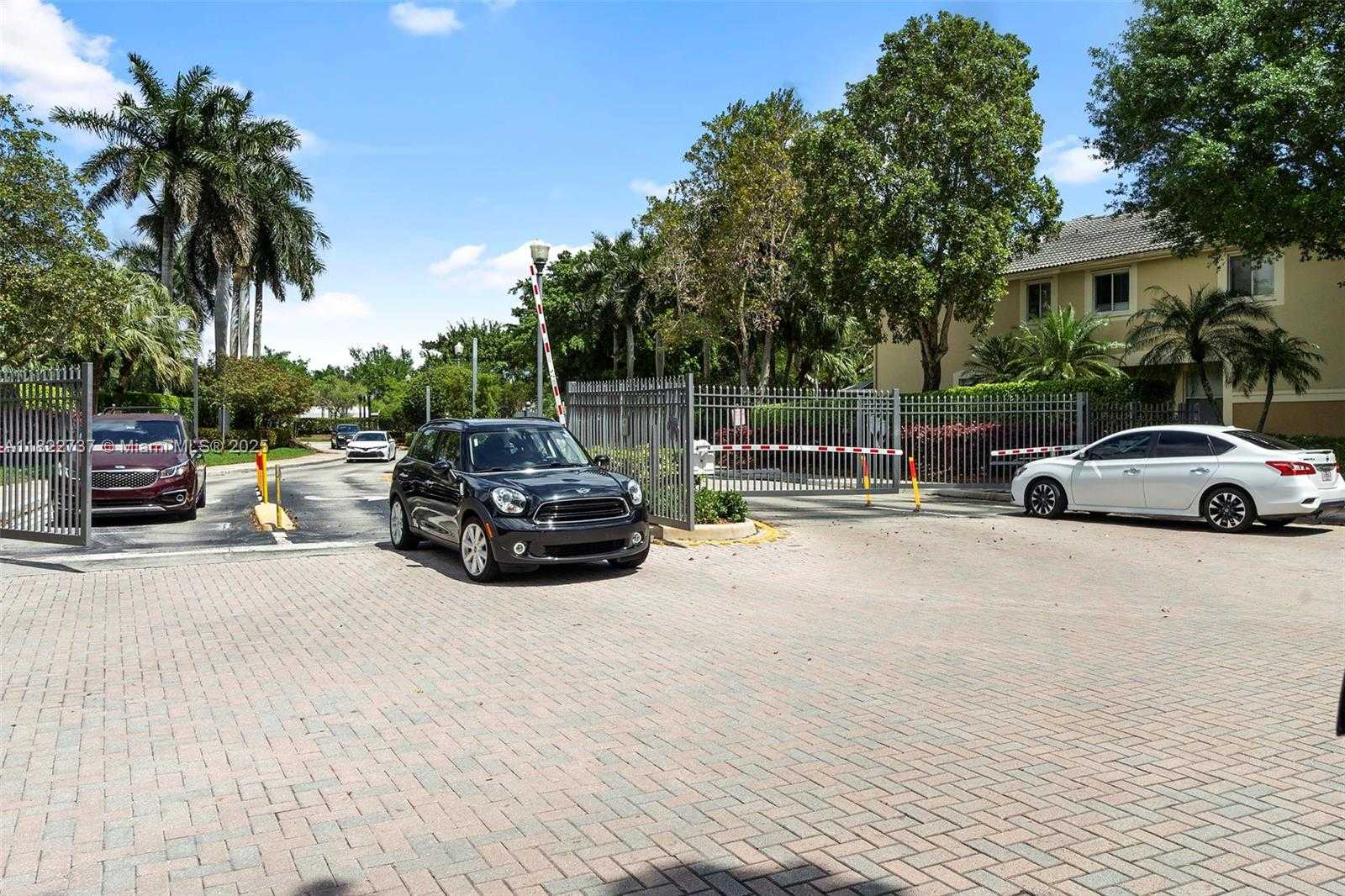 Small Image of 2361 PASADENA WAY, Weston Number 36