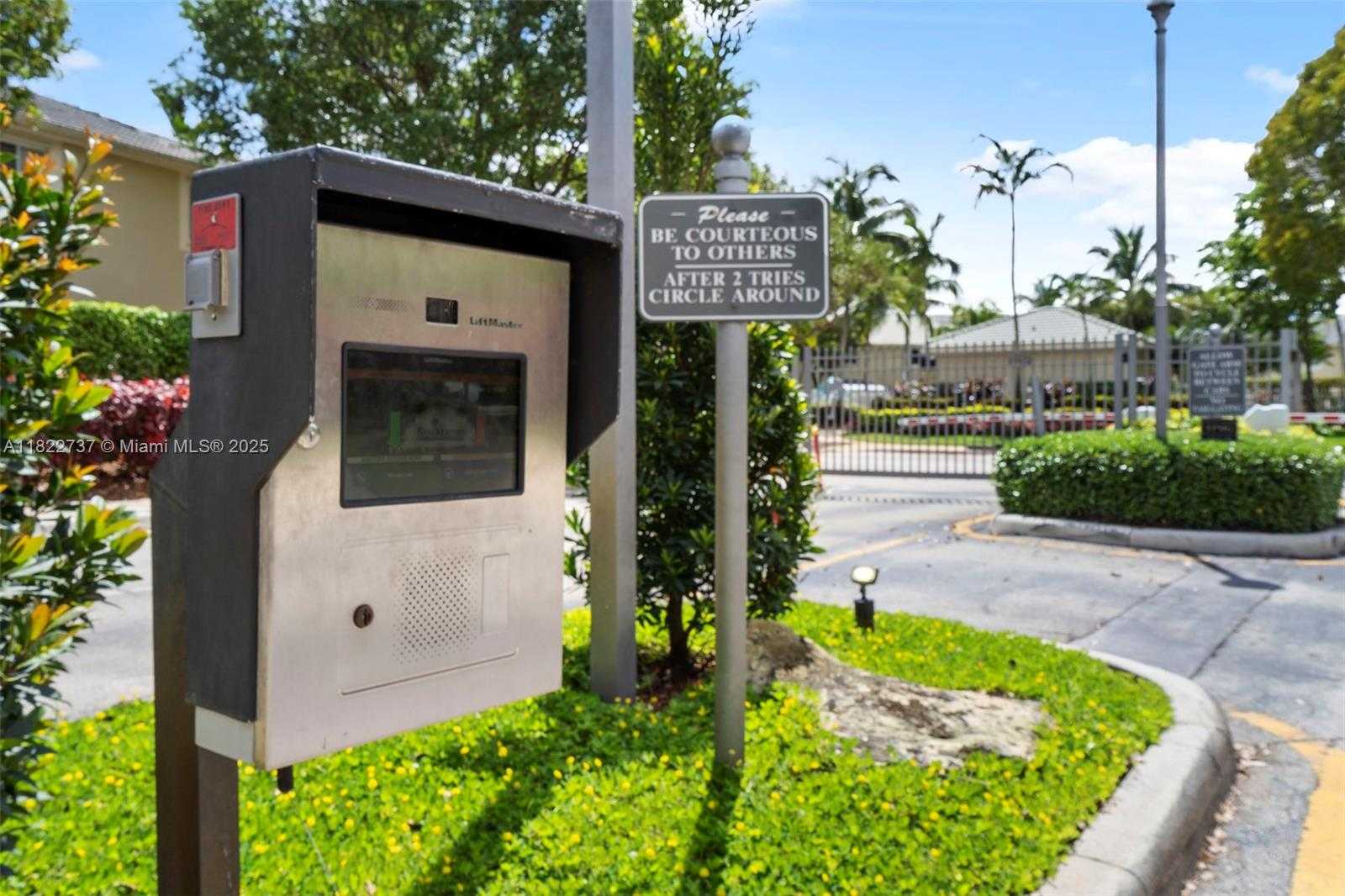 Small Image of 2361 PASADENA WAY, Weston Number 37