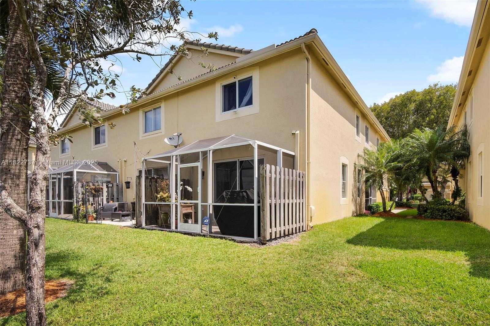 Small Image of 2361 PASADENA WAY, Weston Number 4