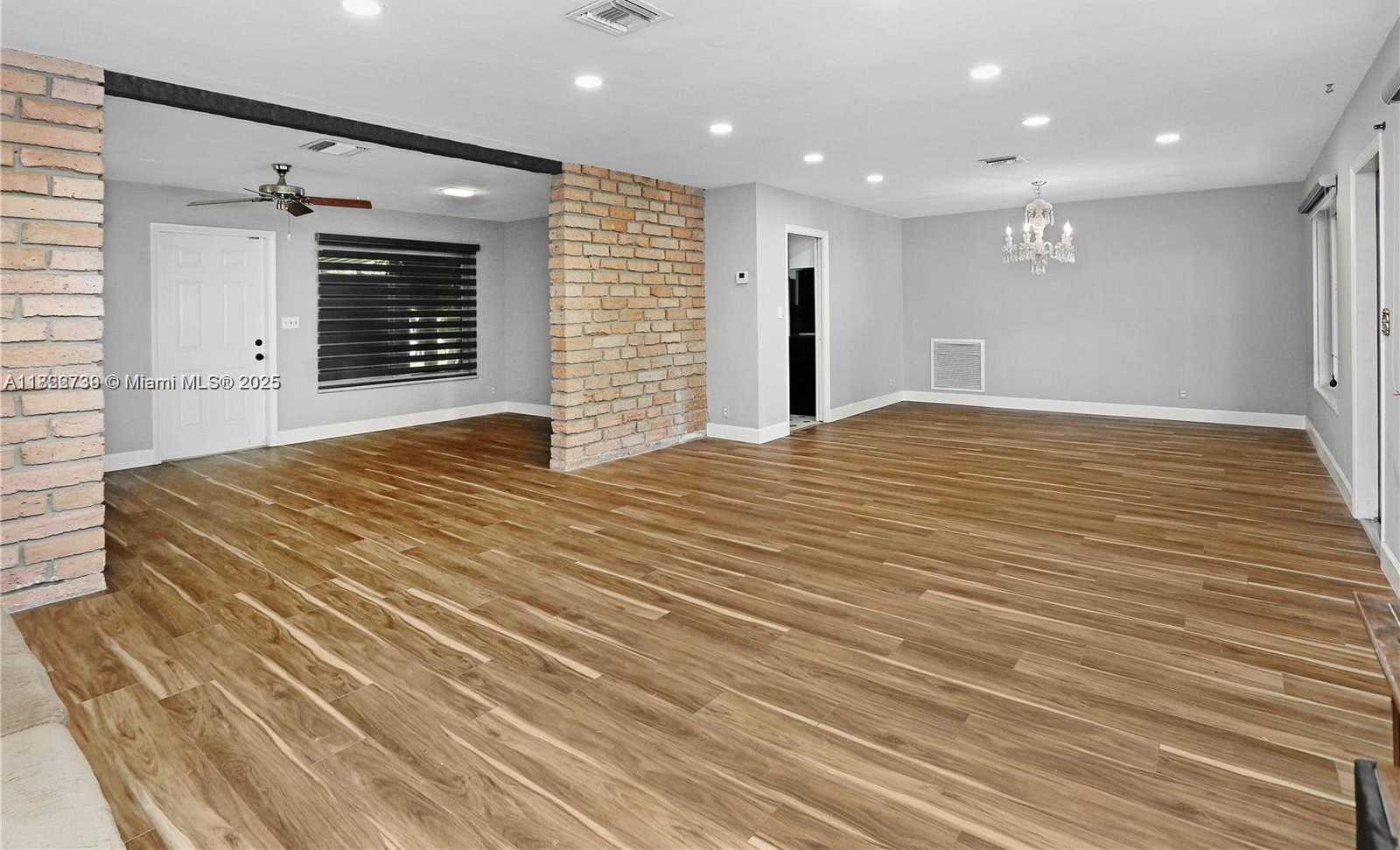 Small Image of 1338 JACKSON ST, Hollywood Number 13