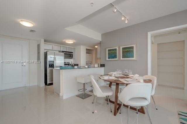Small Image of 1861 NORTH WEST S RIVER DR #807, Miami Number 4