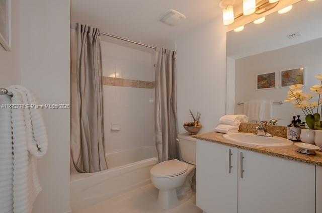 Small Image of 1861 NORTH WEST S RIVER DR #807, Miami Number 6