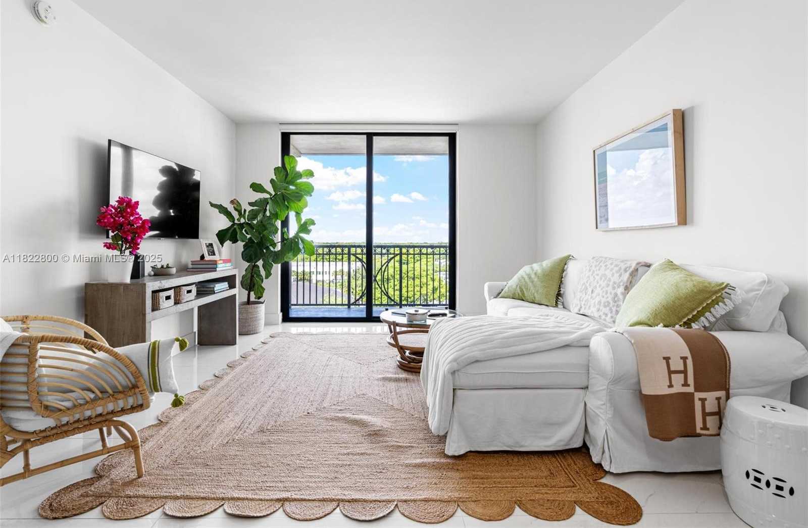 Small Image of 301 ALTARA AVE #623, Coral Gables Number 11