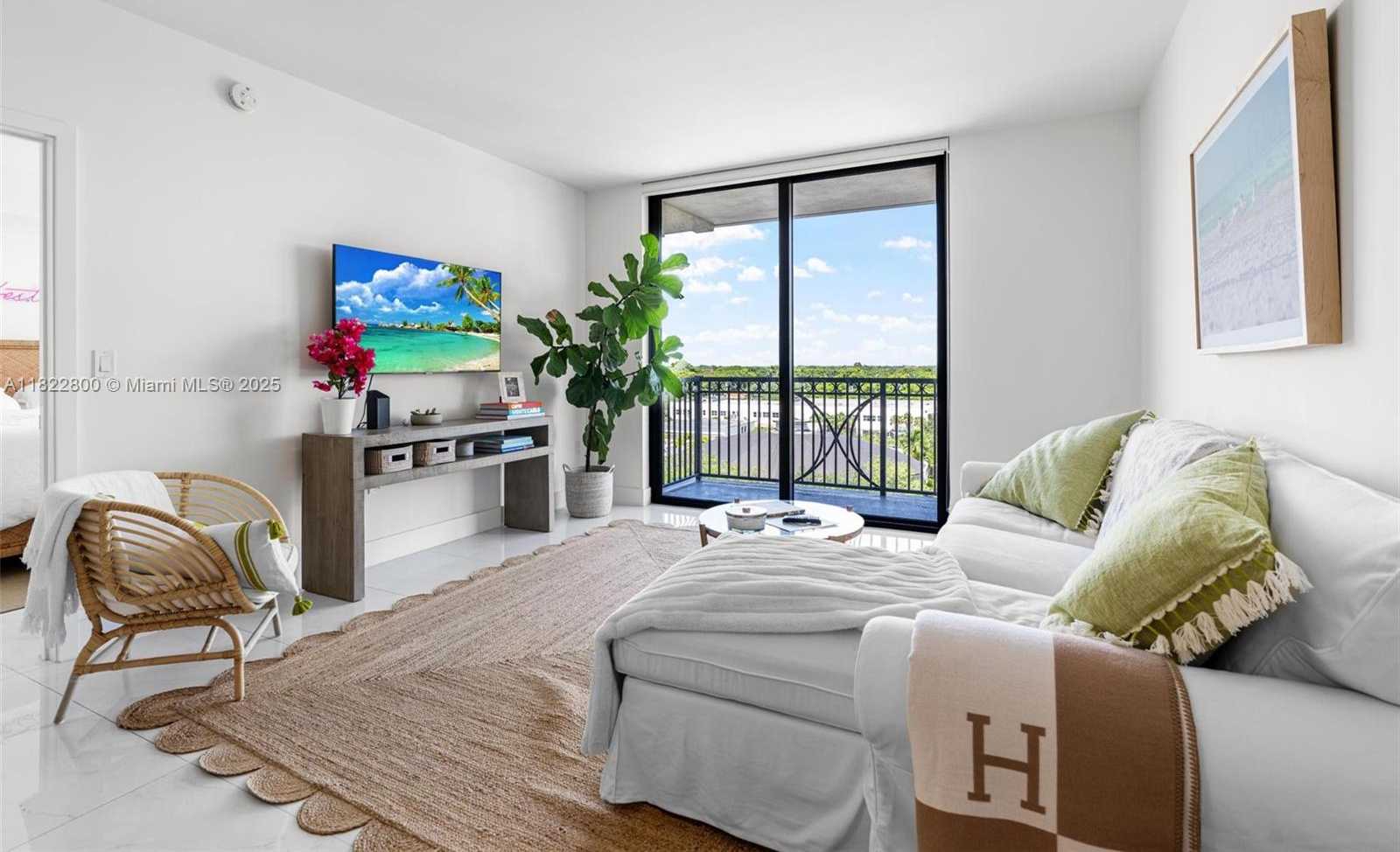 Small Image of 301 ALTARA AVE #623, Coral Gables Number 12