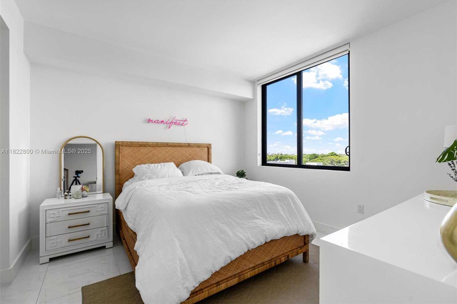 Small Image of 301 ALTARA AVE #623, Coral Gables Number 14
