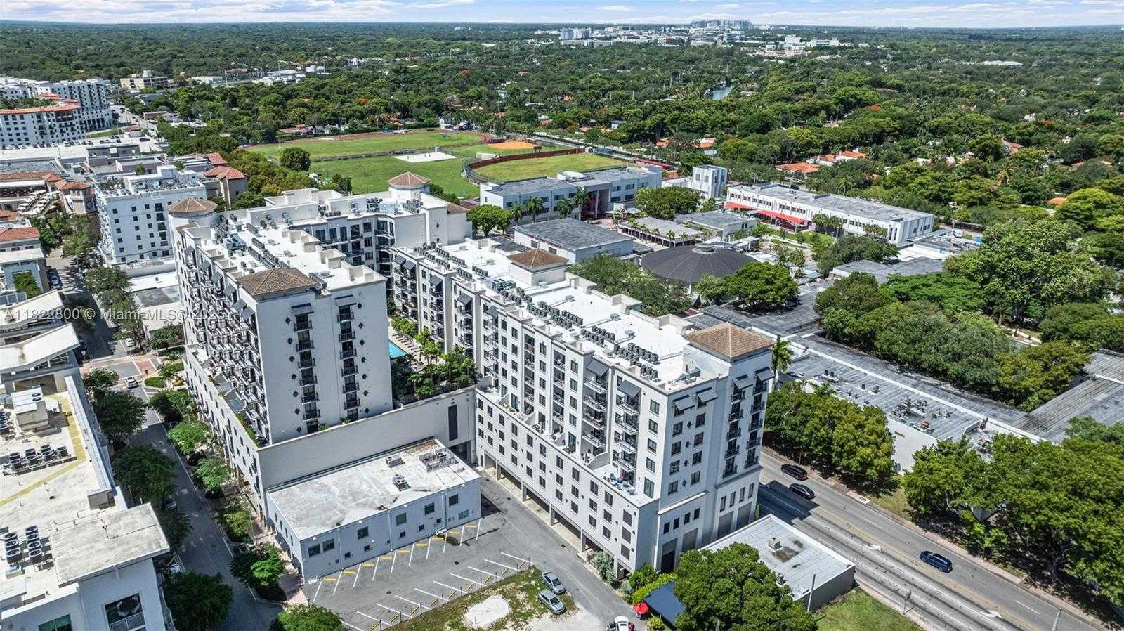 Small Image of 301 ALTARA AVE #623, Coral Gables Number 23