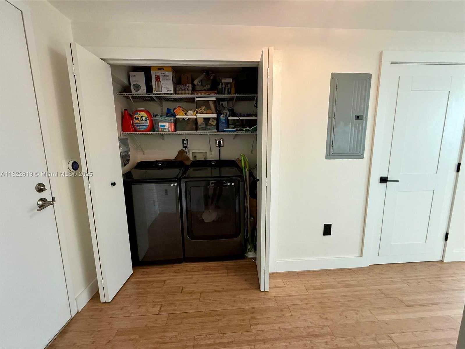 Small Image of 90 SOUTH WEST 3RD ST #2711, Miami Number 10