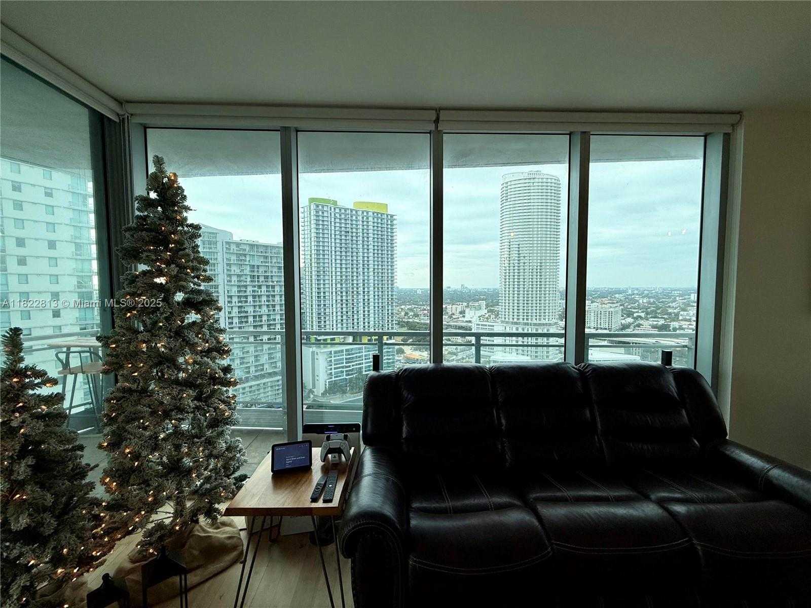 Small Image of 90 SOUTH WEST 3RD ST #2711, Miami Number 15