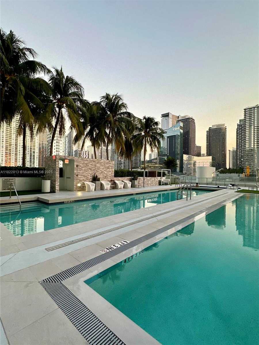 Small Image of 90 SOUTH WEST 3RD ST #2711, Miami Number 23