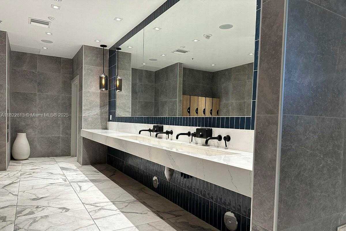 Small Image of 90 SOUTH WEST 3RD ST #2711, Miami Number 27