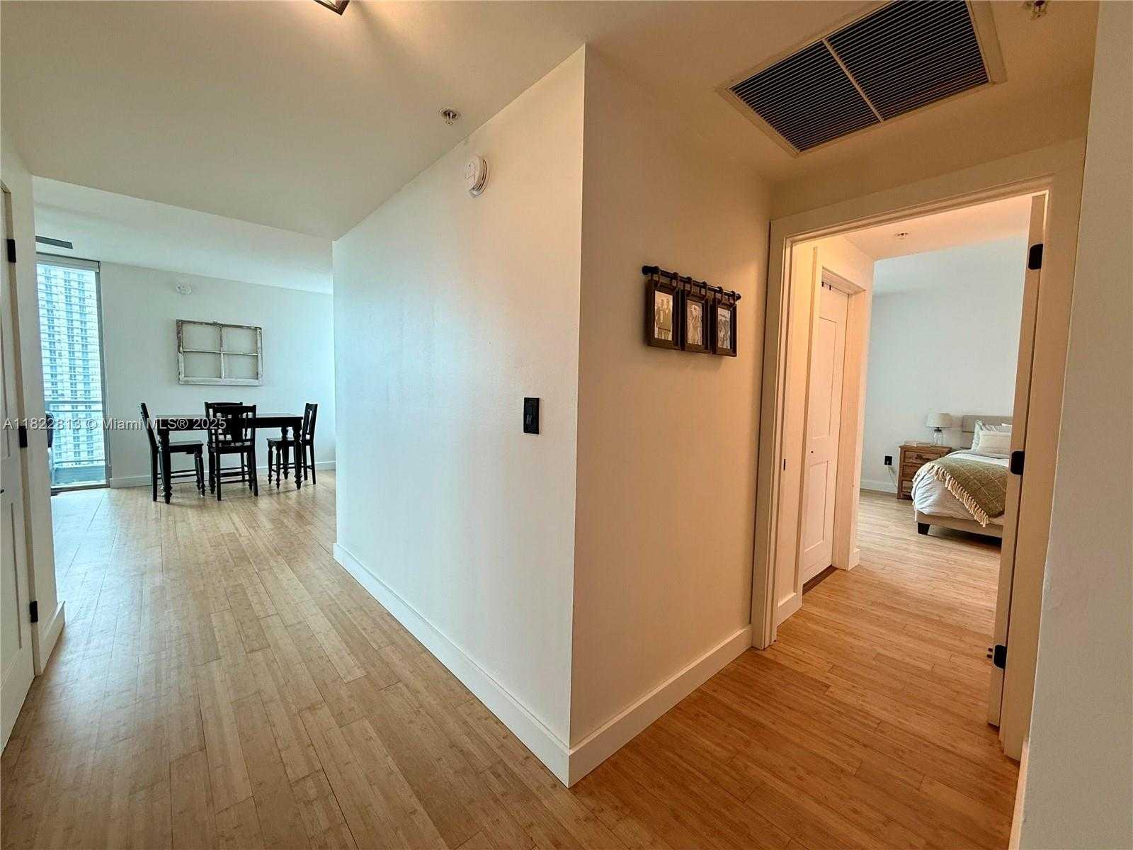Small Image of 90 SOUTH WEST 3RD ST #2711, Miami Number 6