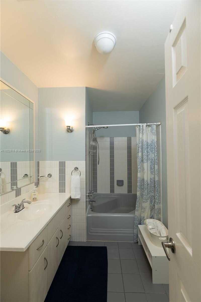 Small Image of 7451 SOUTH WEST 133RD ST, Pinecrest Number 13