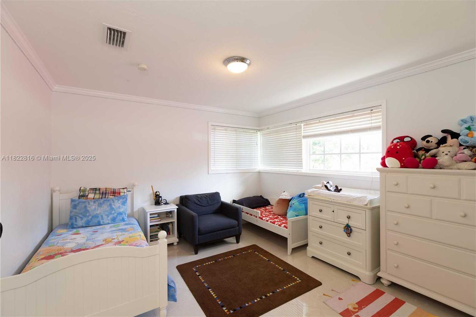 Small Image of 7451 SOUTH WEST 133RD ST, Pinecrest Number 14