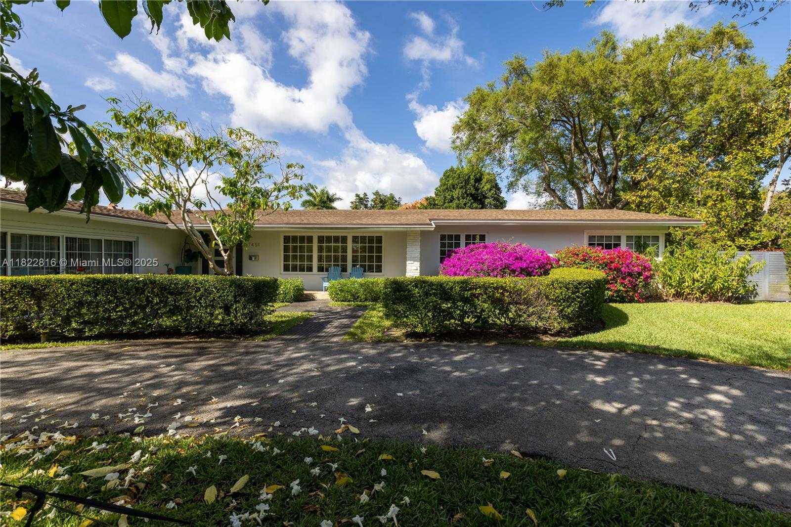 Small Image of 7451 SOUTH WEST 133RD ST, Pinecrest Number 2