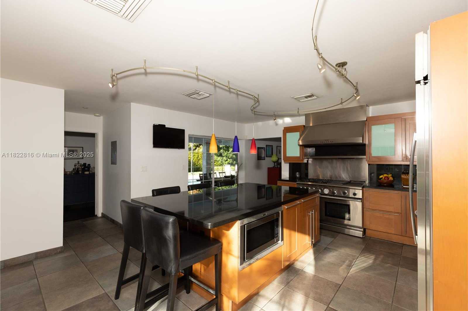 Small Image of 7451 SOUTH WEST 133RD ST, Pinecrest Number 32