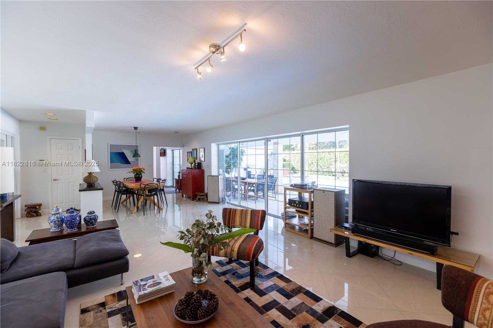 Small Image of 7451 SOUTH WEST 133RD ST, Pinecrest Number 8
