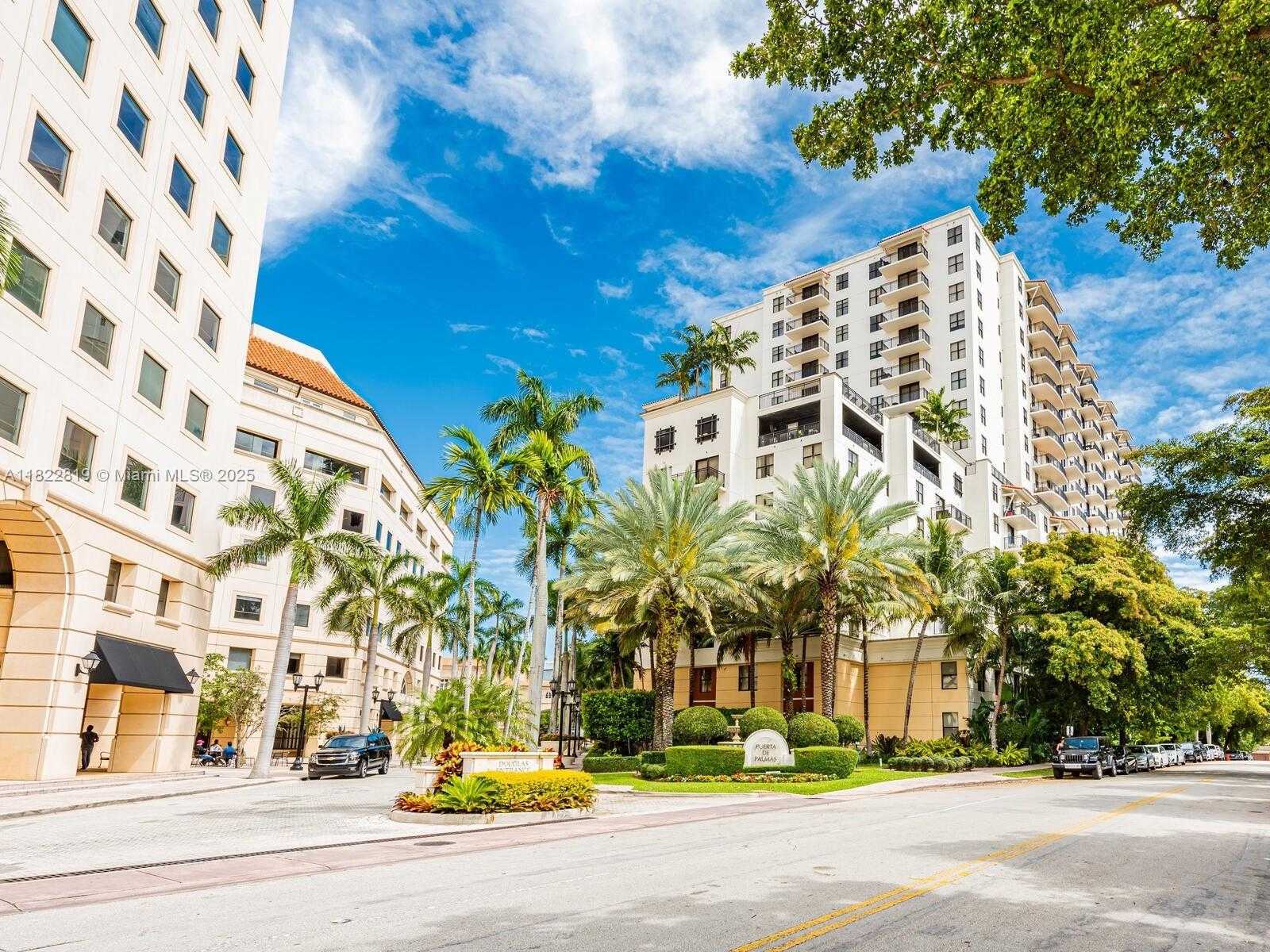 Small Image of 888 SOUTH DOUGLAS RD #901, Coral Gables Number 3