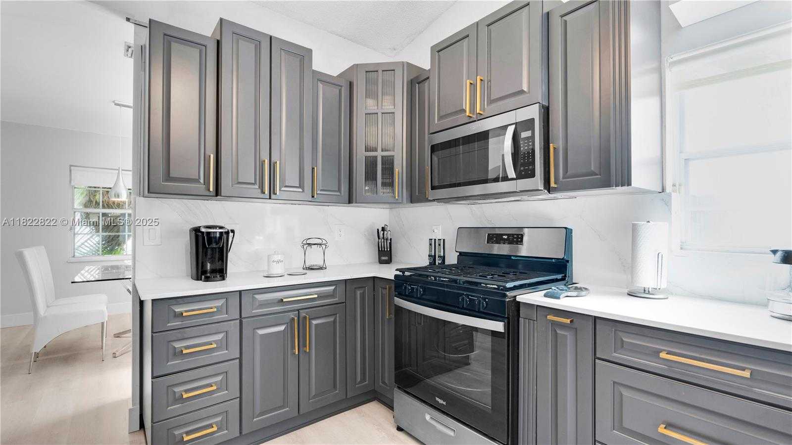 Small Image of 8356 SOUTH WEST 158TH AVE, Miami Number 12