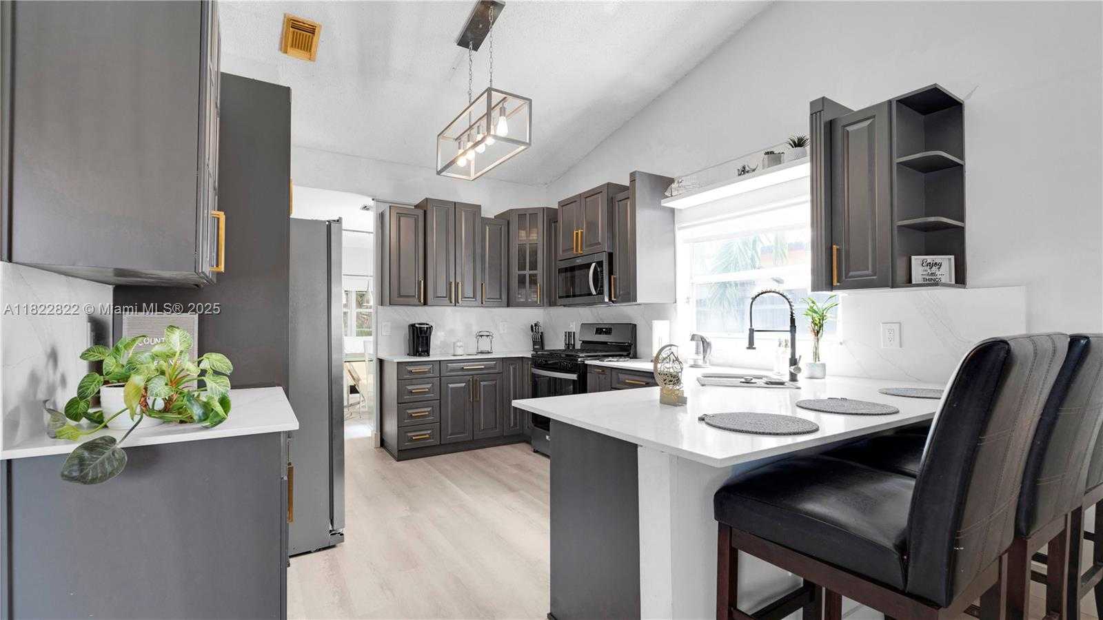 Small Image of 8356 SOUTH WEST 158TH AVE, Miami Number 17