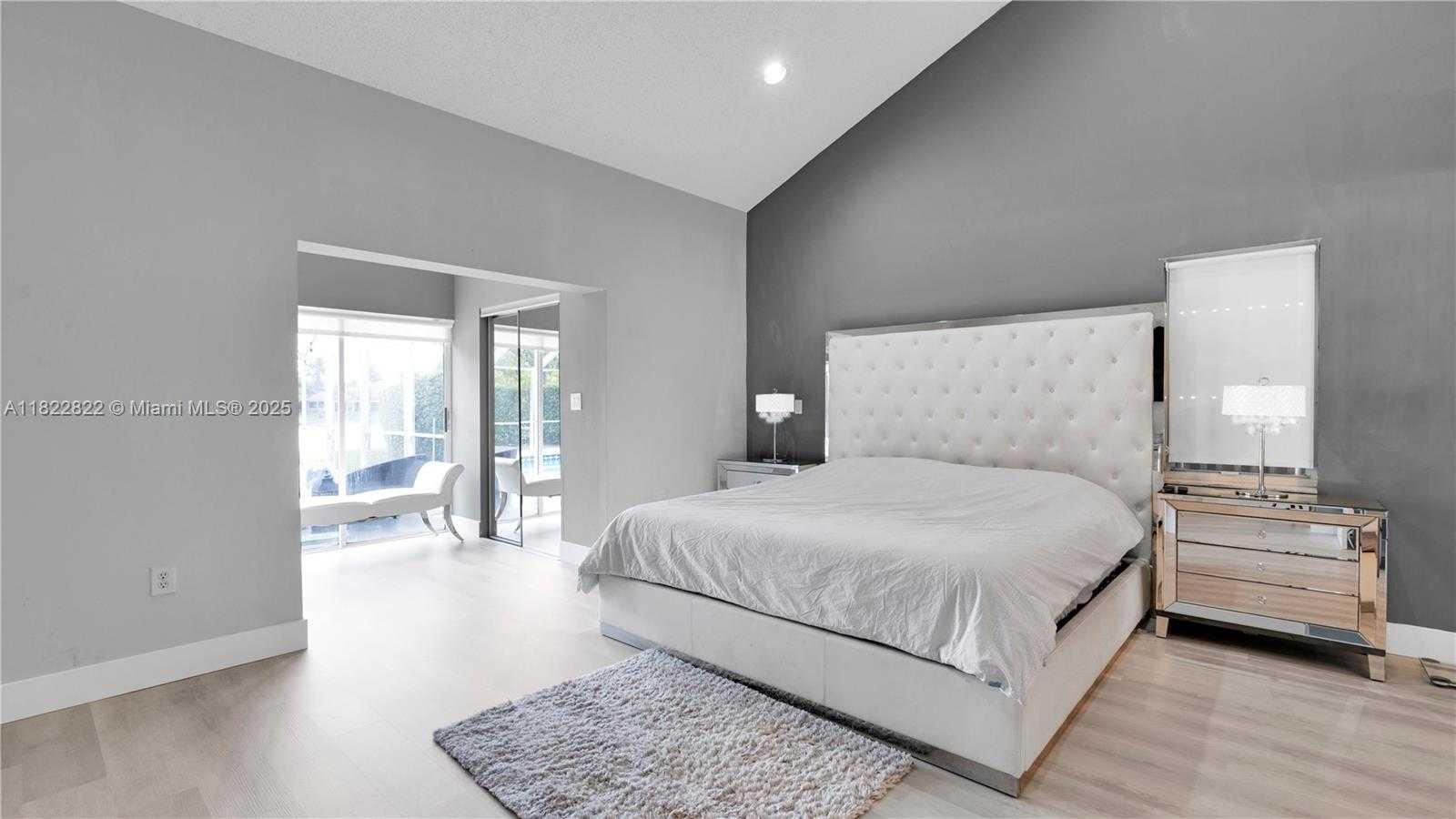 Small Image of 8356 SOUTH WEST 158TH AVE, Miami Number 21