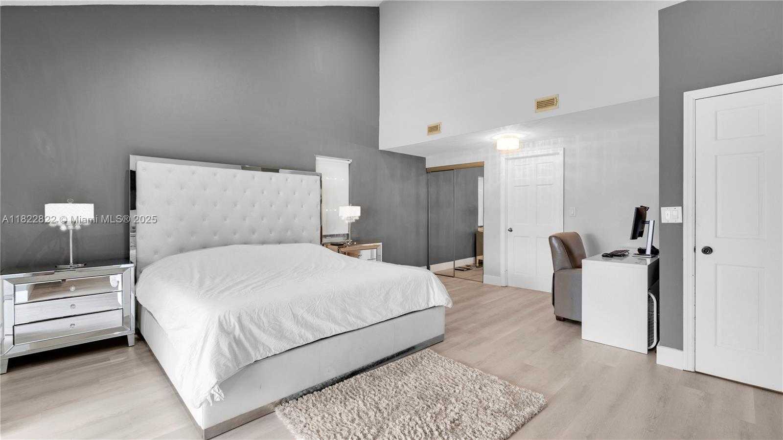 Small Image of 8356 SOUTH WEST 158TH AVE, Miami Number 22