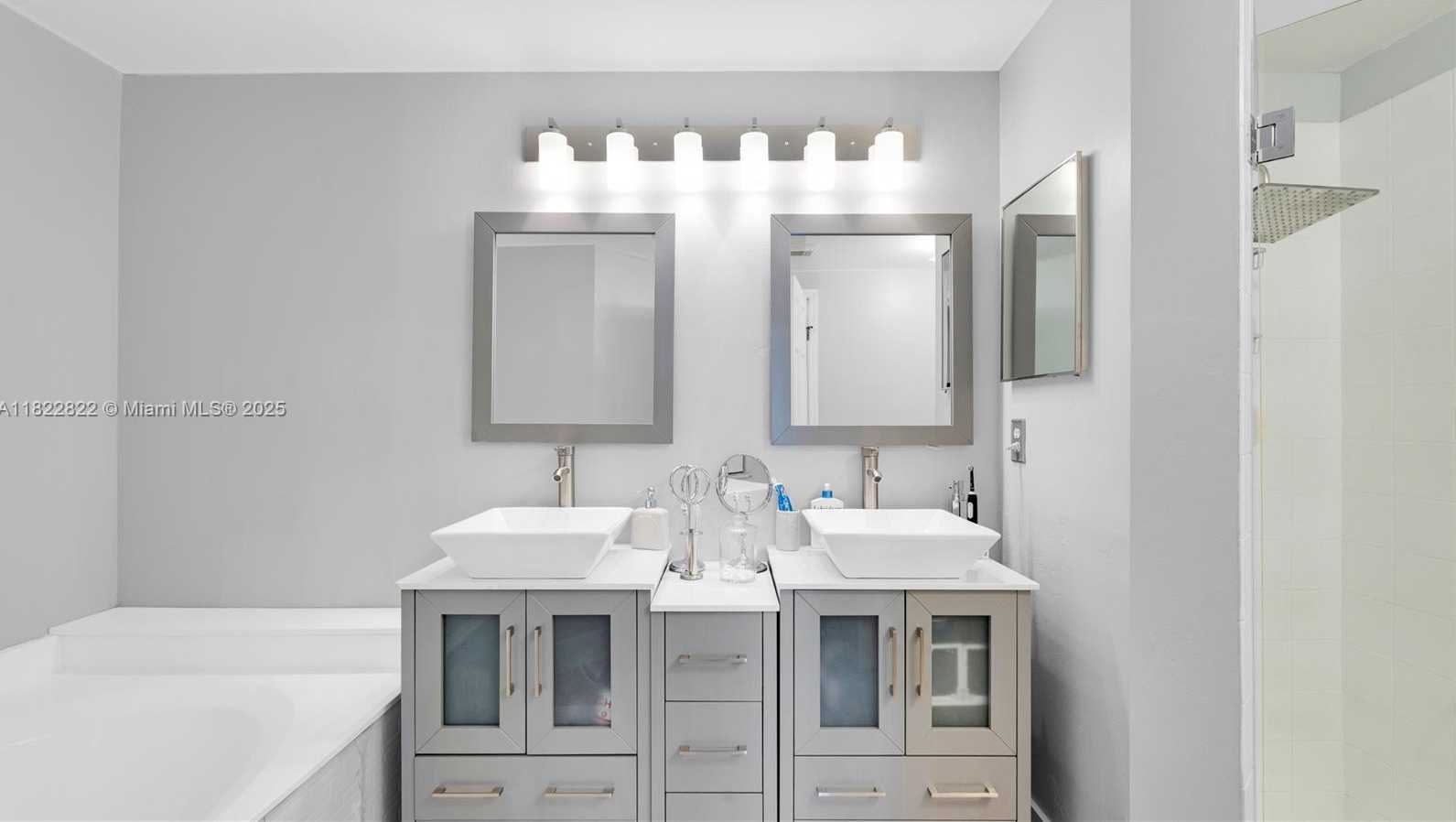 Small Image of 8356 SOUTH WEST 158TH AVE, Miami Number 23