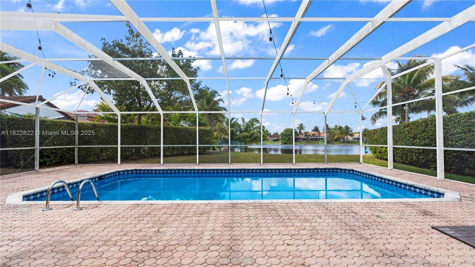 Small Image of 8356 SOUTH WEST 158TH AVE, Miami Number 39