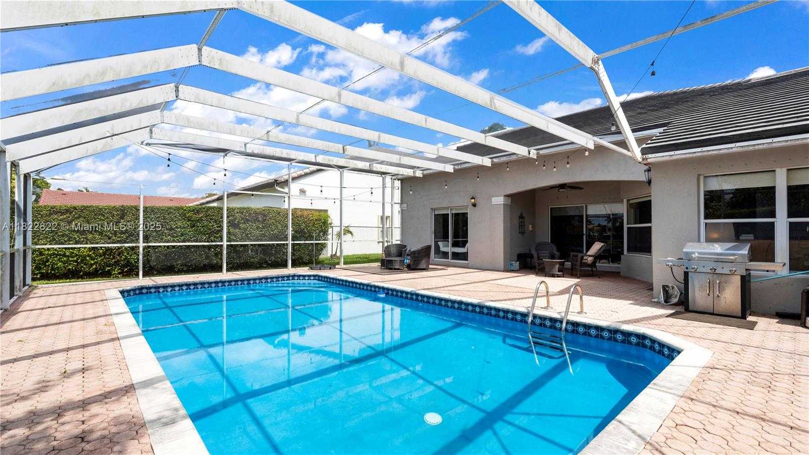 Small Image of 8356 SOUTH WEST 158TH AVE, Miami Number 40