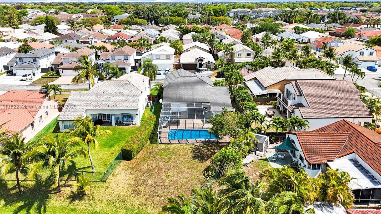 Small Image of 8356 SOUTH WEST 158TH AVE, Miami Number 44