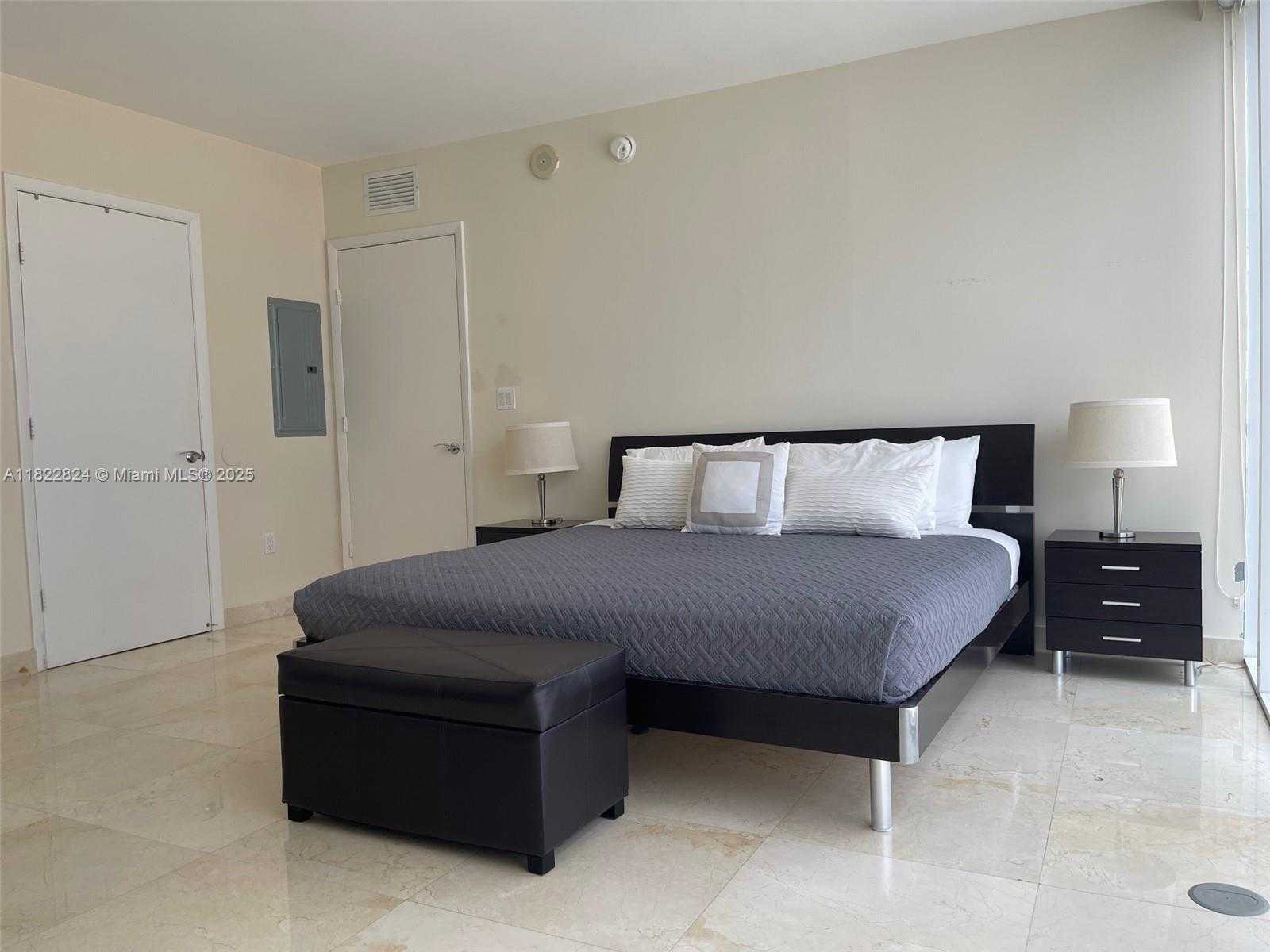 Small Image of 1830 SOUTH OCEAN DR #3407, Hallandale Beach Number 21