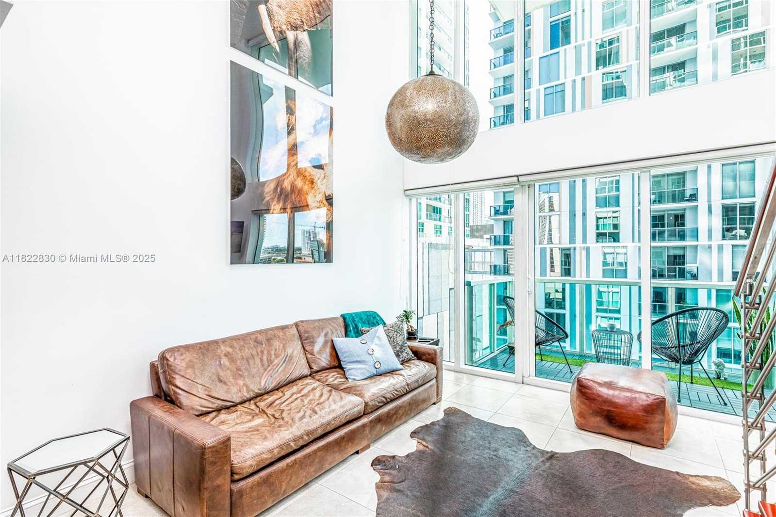 Small Image of 41 SOUTH EAST 5TH ST #706, Miami Number 4