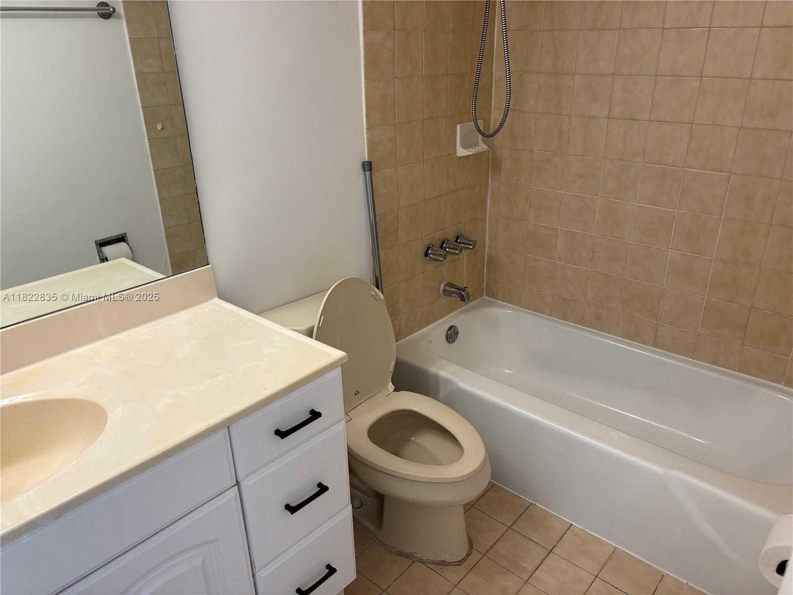 Small Image of 10790 NORTH KENDALL DR #C-15, Miami Number 11