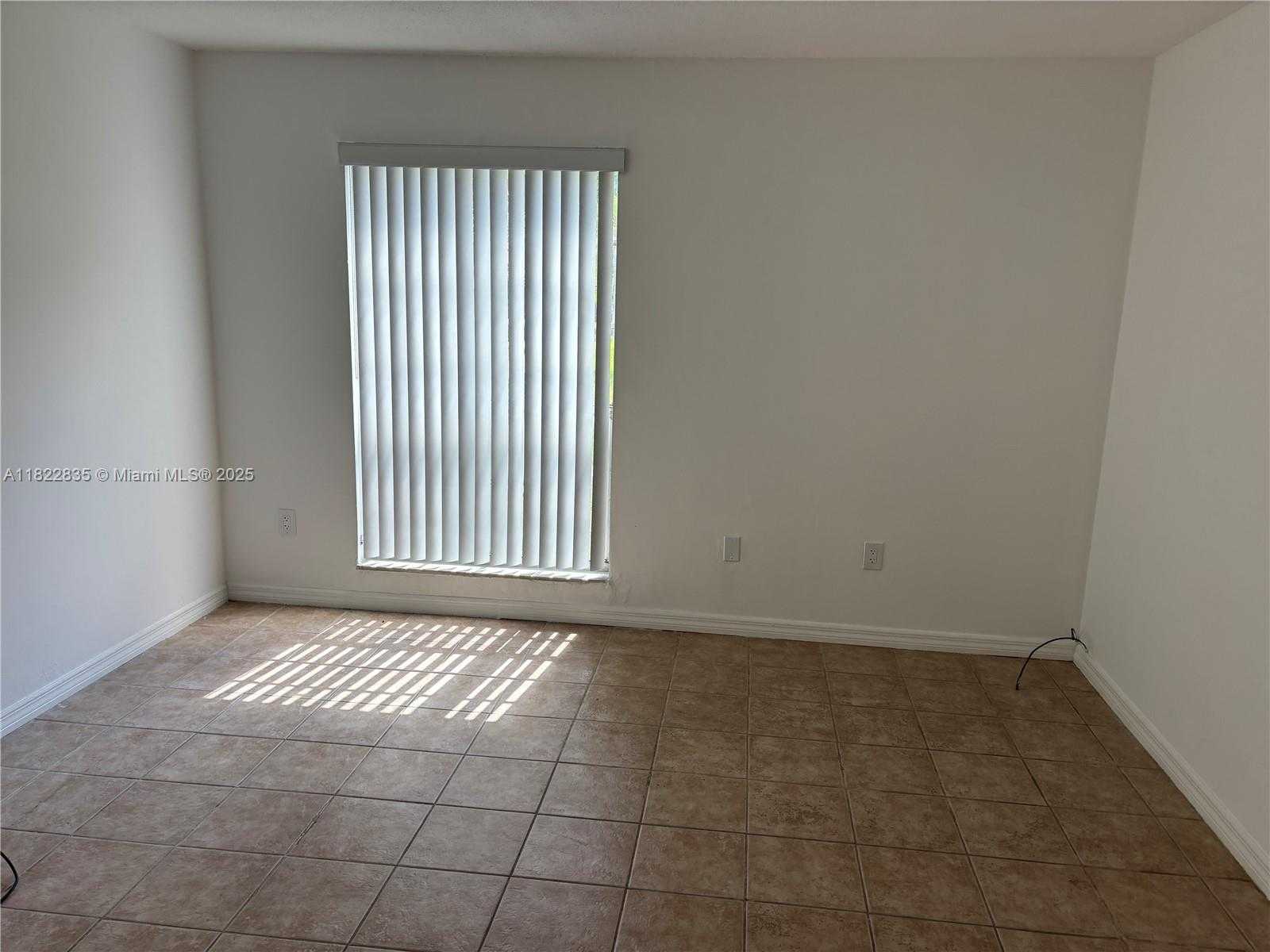 Small Image of 10790 NORTH KENDALL DR #C-15, Miami Number 9