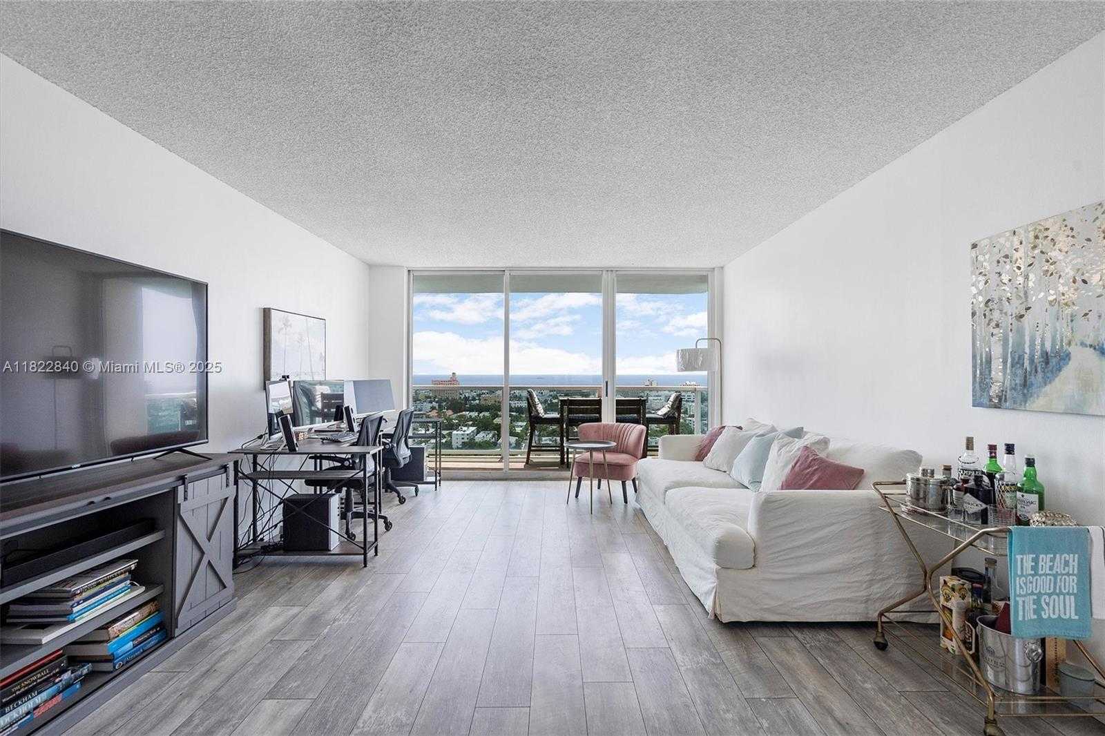 Small Image of 1830 SOUTH OCEAN DR #1101, Hallandale Beach Number 2