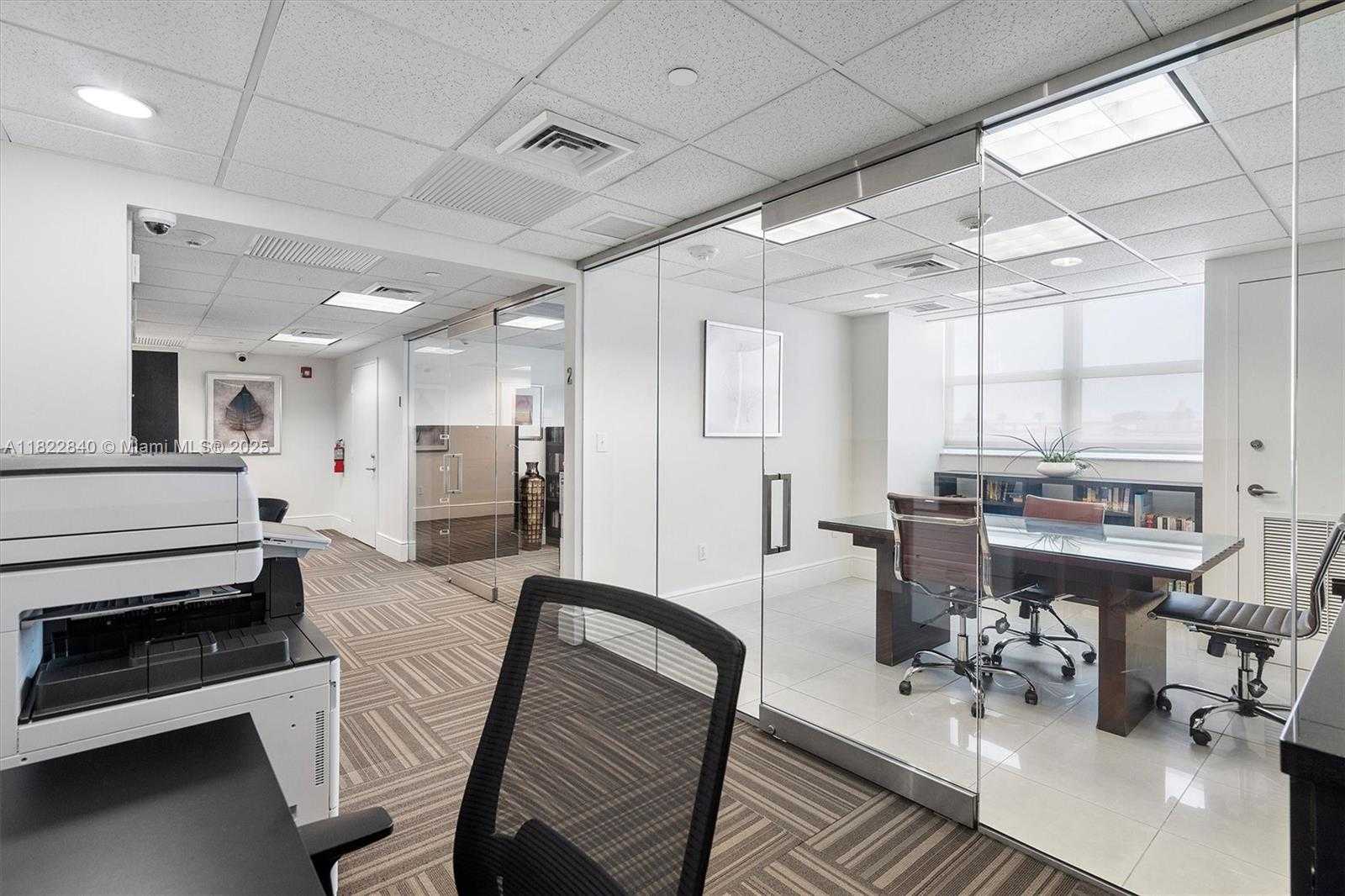 Small Image of 1830 SOUTH OCEAN DR #1101, Hallandale Beach Number 20