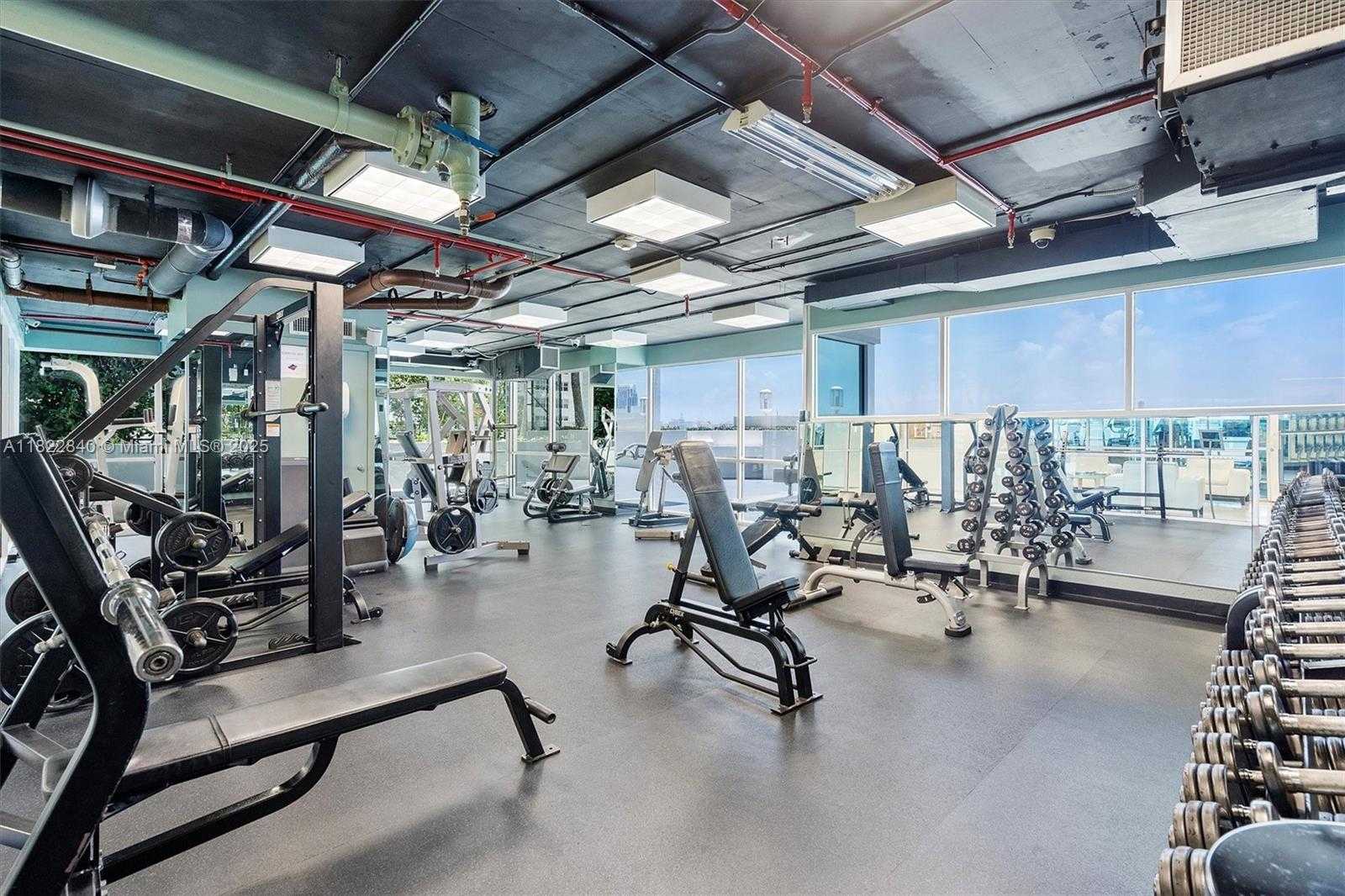 Small Image of 1830 SOUTH OCEAN DR #1101, Hallandale Beach Number 23