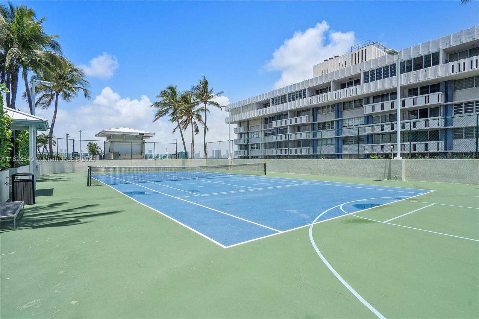 Small Image of 1830 SOUTH OCEAN DR #1101, Hallandale Beach Number 27