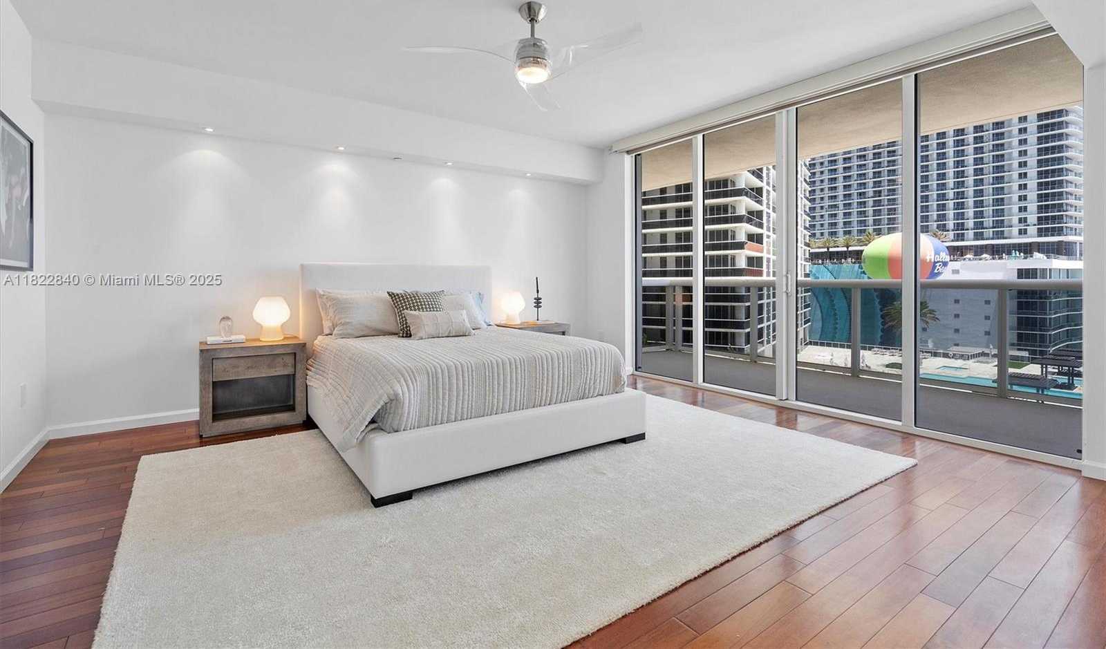 Small Image of 1830 SOUTH OCEAN DR #1101, Hallandale Beach Number 37