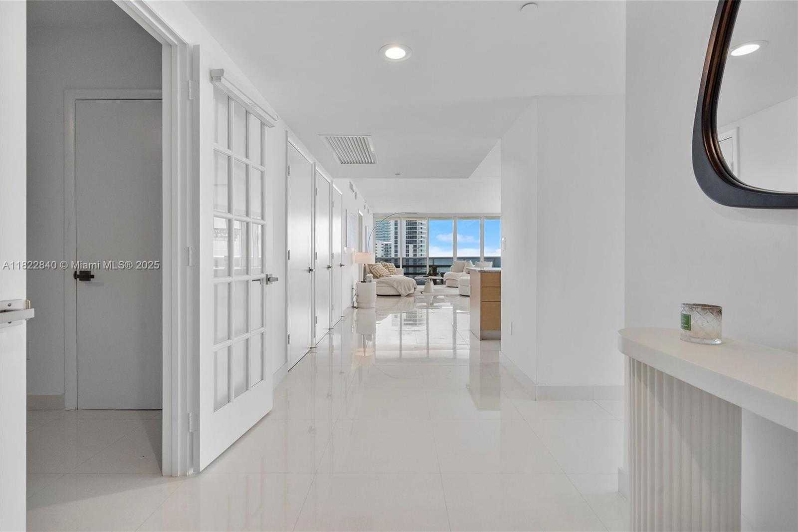 Small Image of 1830 SOUTH OCEAN DR #1101, Hallandale Beach Number 51