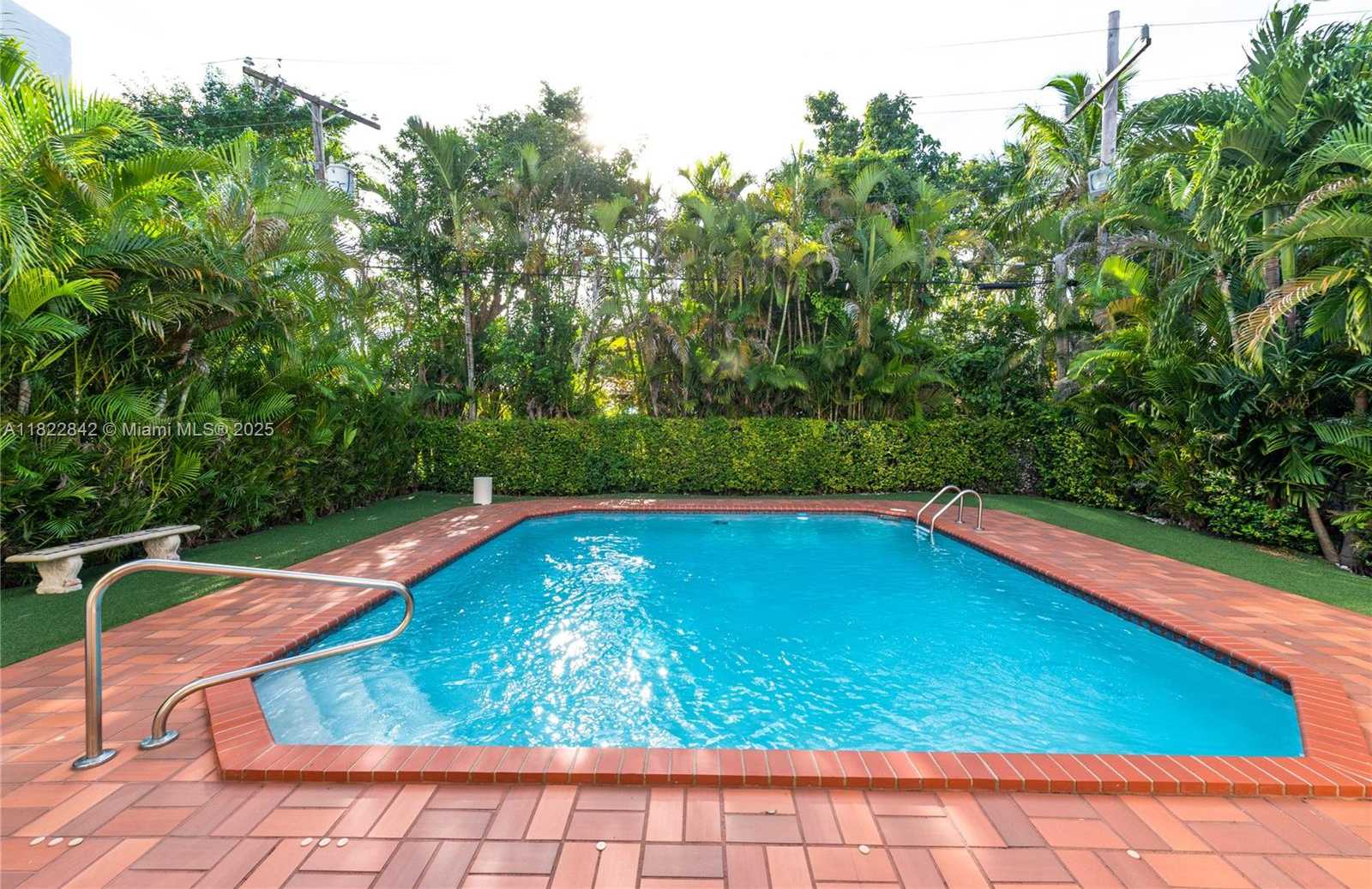 Small Image of 1910 FERDINAND ST, Coral Gables Number 41