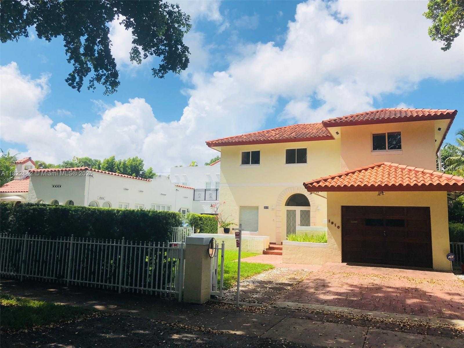 Small Image of 1910 FERDINAND ST, Coral Gables Number 49