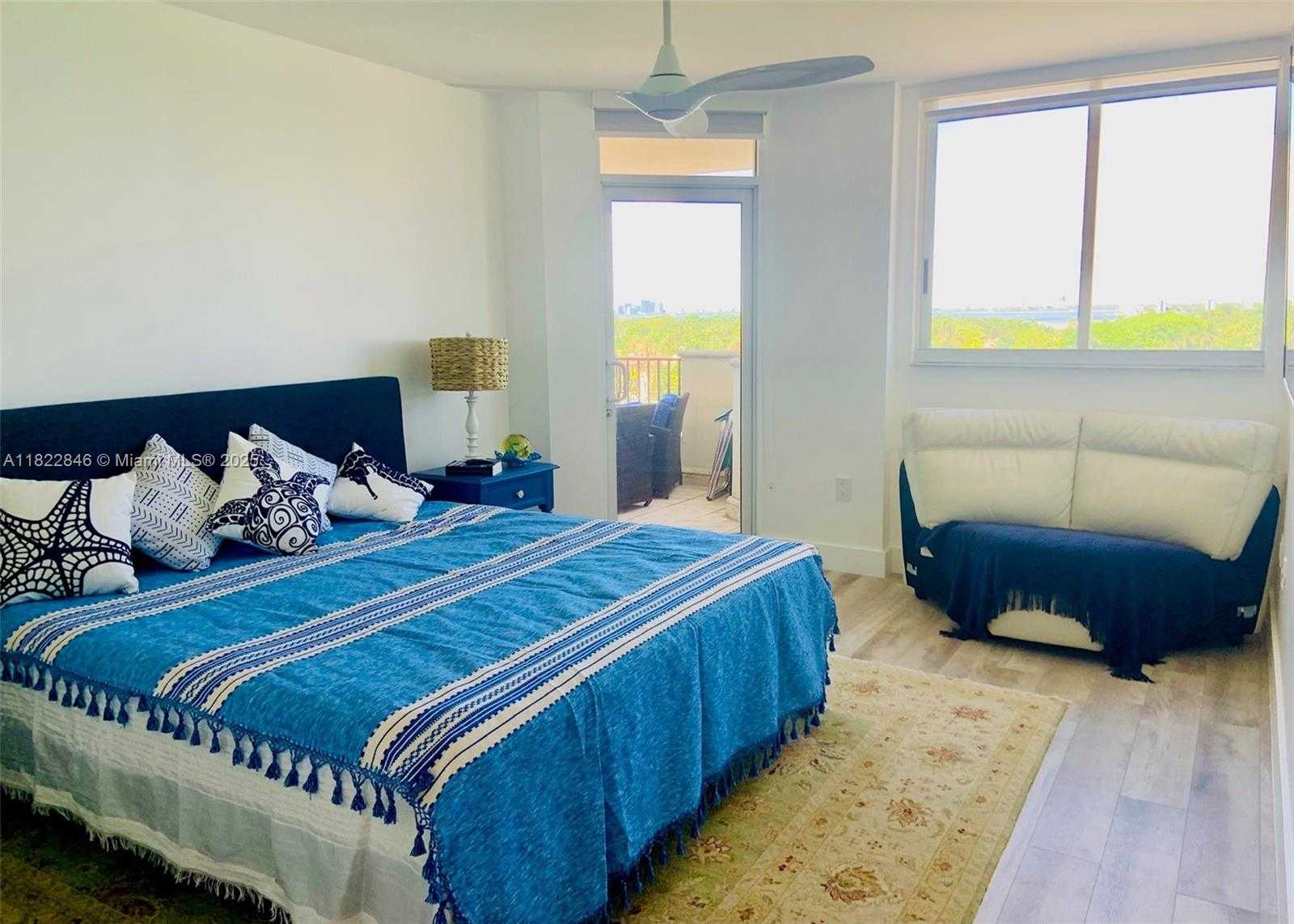 Small Image of 6422 COLLINS AVE #804, Miami Beach Number 14