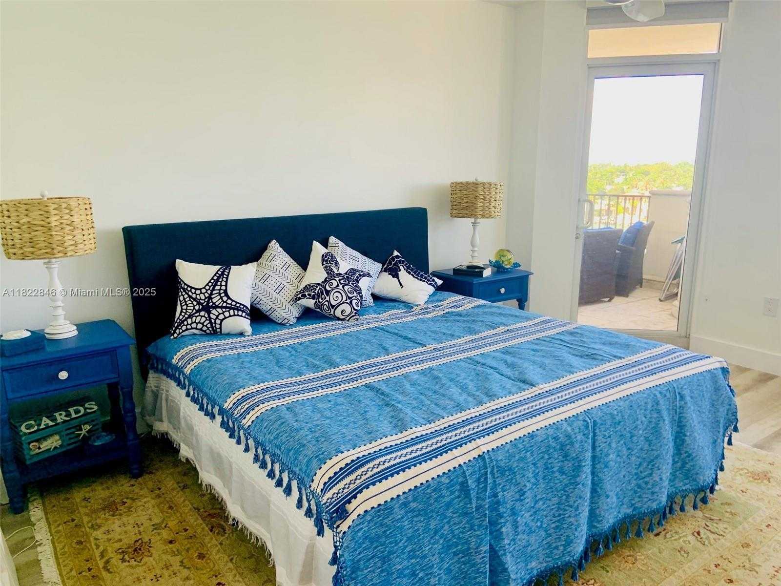 Small Image of 6422 COLLINS AVE #804, Miami Beach Number 15