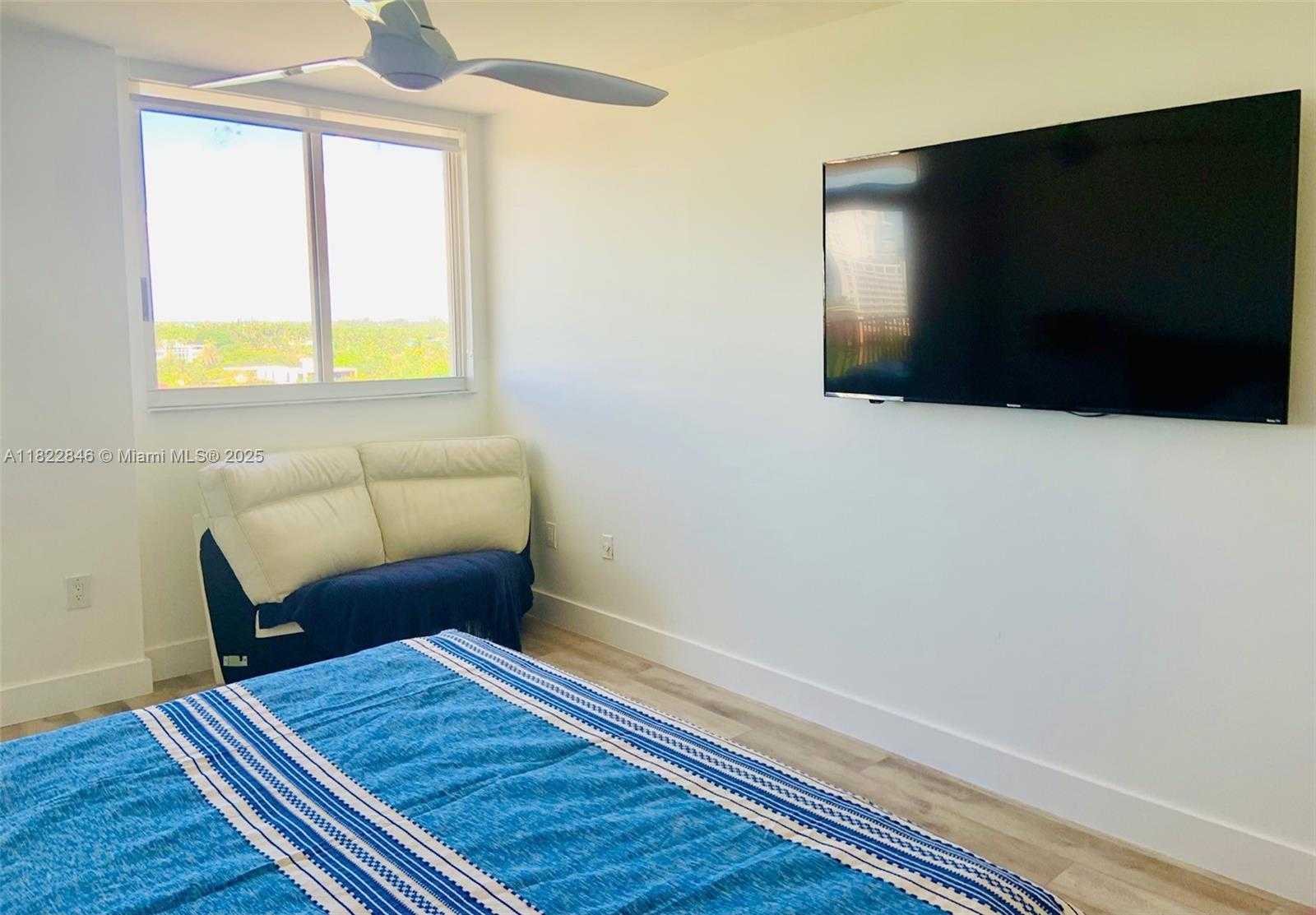 Small Image of 6422 COLLINS AVE #804, Miami Beach Number 16