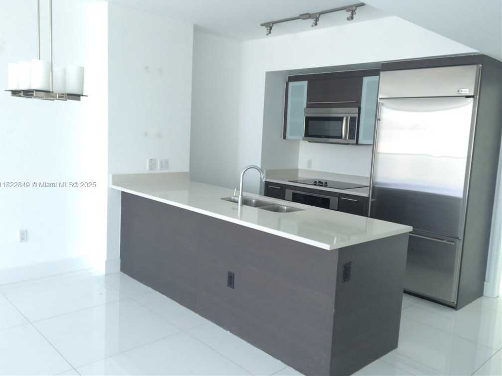 Small Image of 55 SOUTH EAST 6TH ST #2807, Miami Number 8