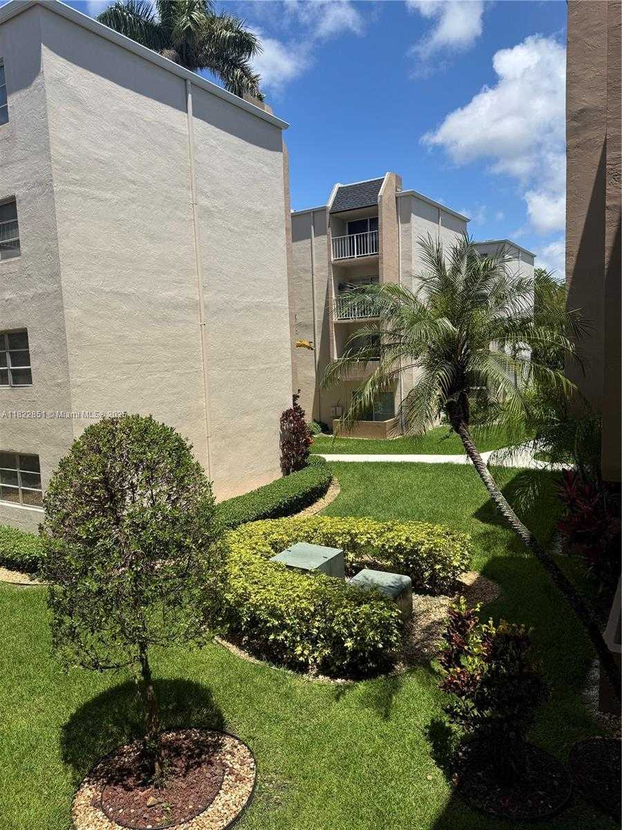 Small Image of 7747 SOUTH WEST 86TH ST #D-206, Miami Number 4